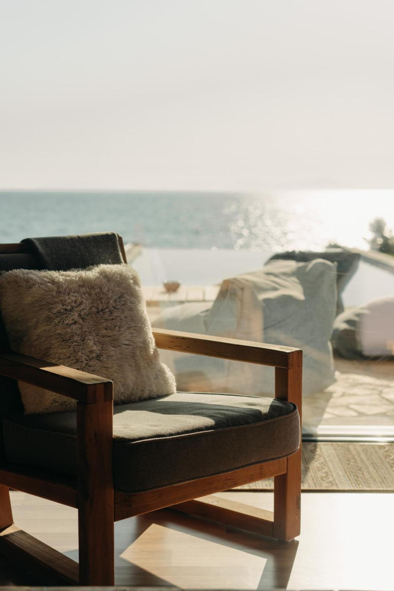 Real Life Homes Luxurious Seafront Villas Each With Their Own Private Pools Korakokhórion 외부 사진